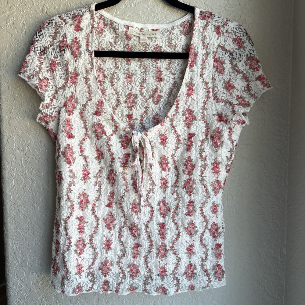 Madden Women L Top Y2K Babydoll Cap Sleeve Floral Lace White Short Sleeve